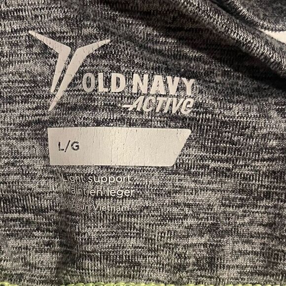 🔥4/$25 Old Navy Active Women’s Light Support Ruched Sports Bra Heather Gray Neo - Picture 4 of 4